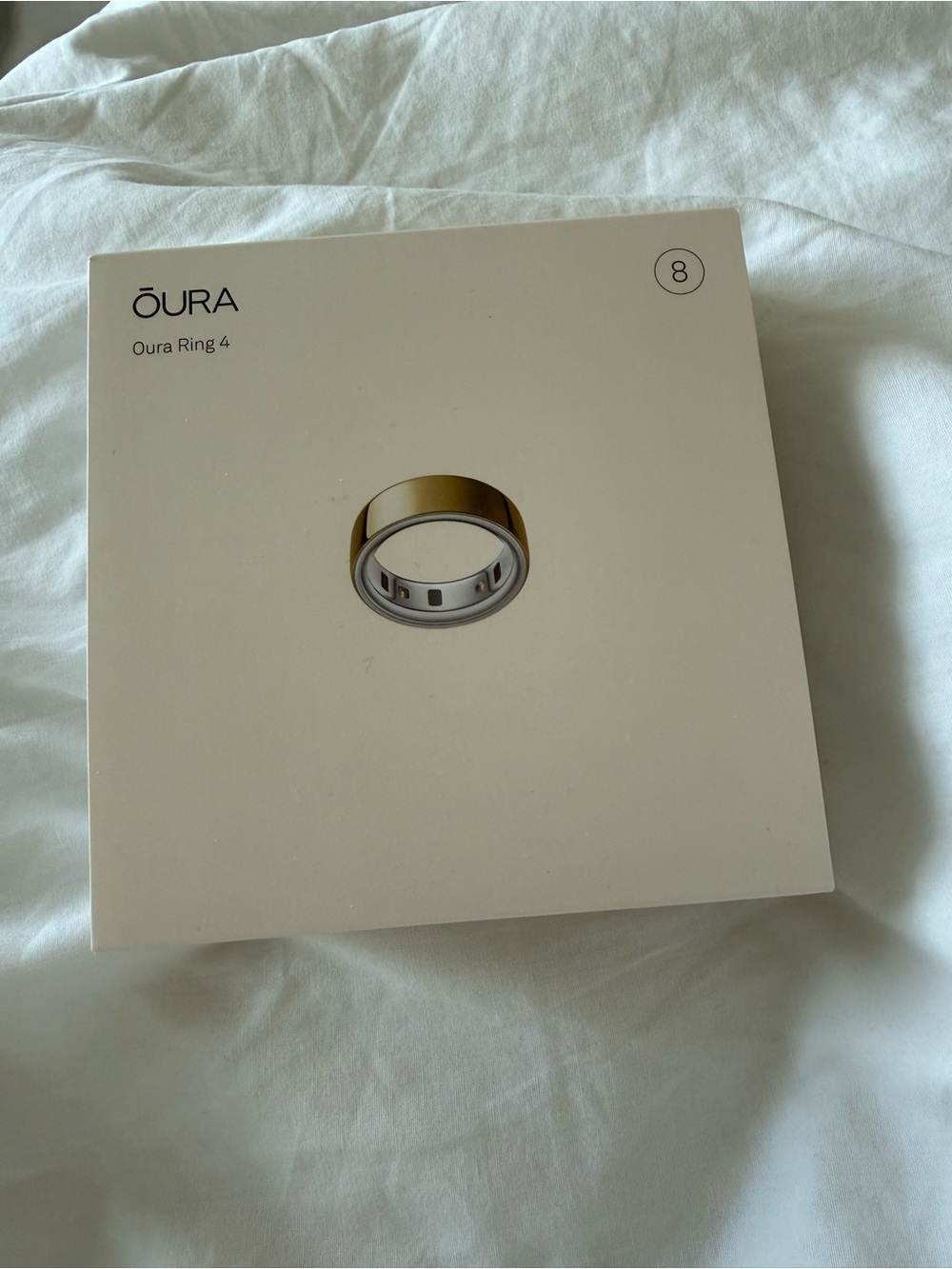 Oura Ring 4 Gold (Size 8) in Branded Box